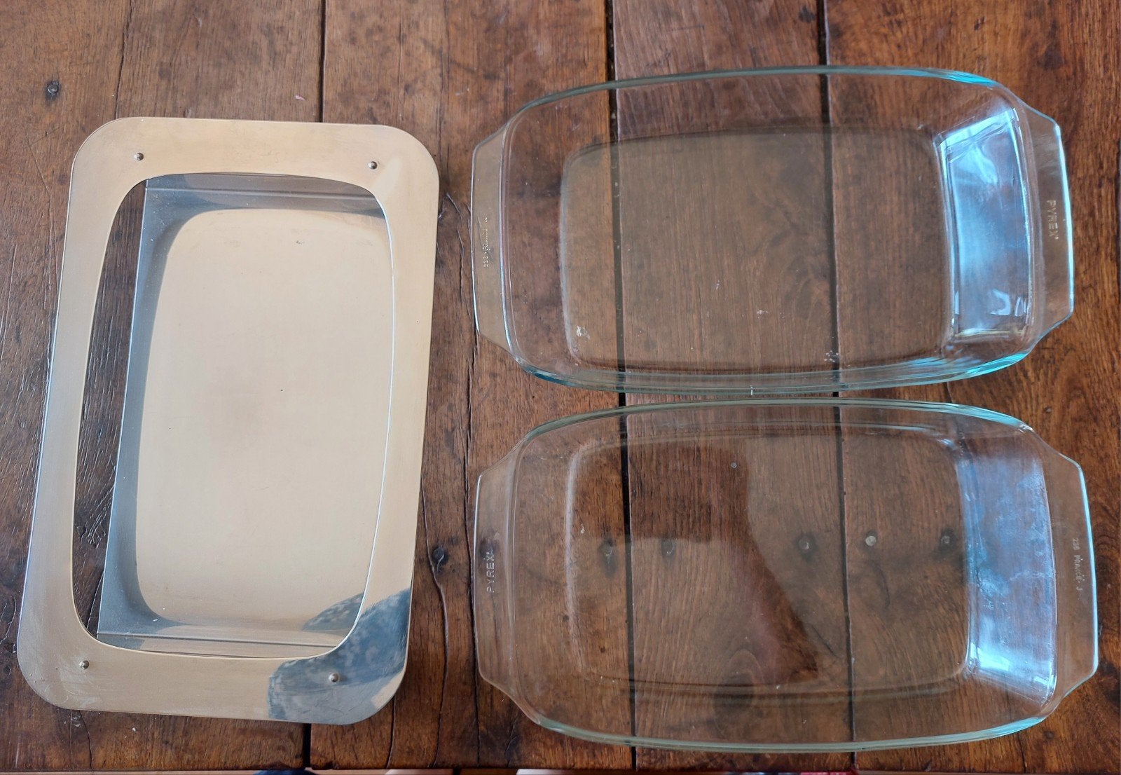 2 Pyrex schotel + opdienblad, Ophalen of Verzenden