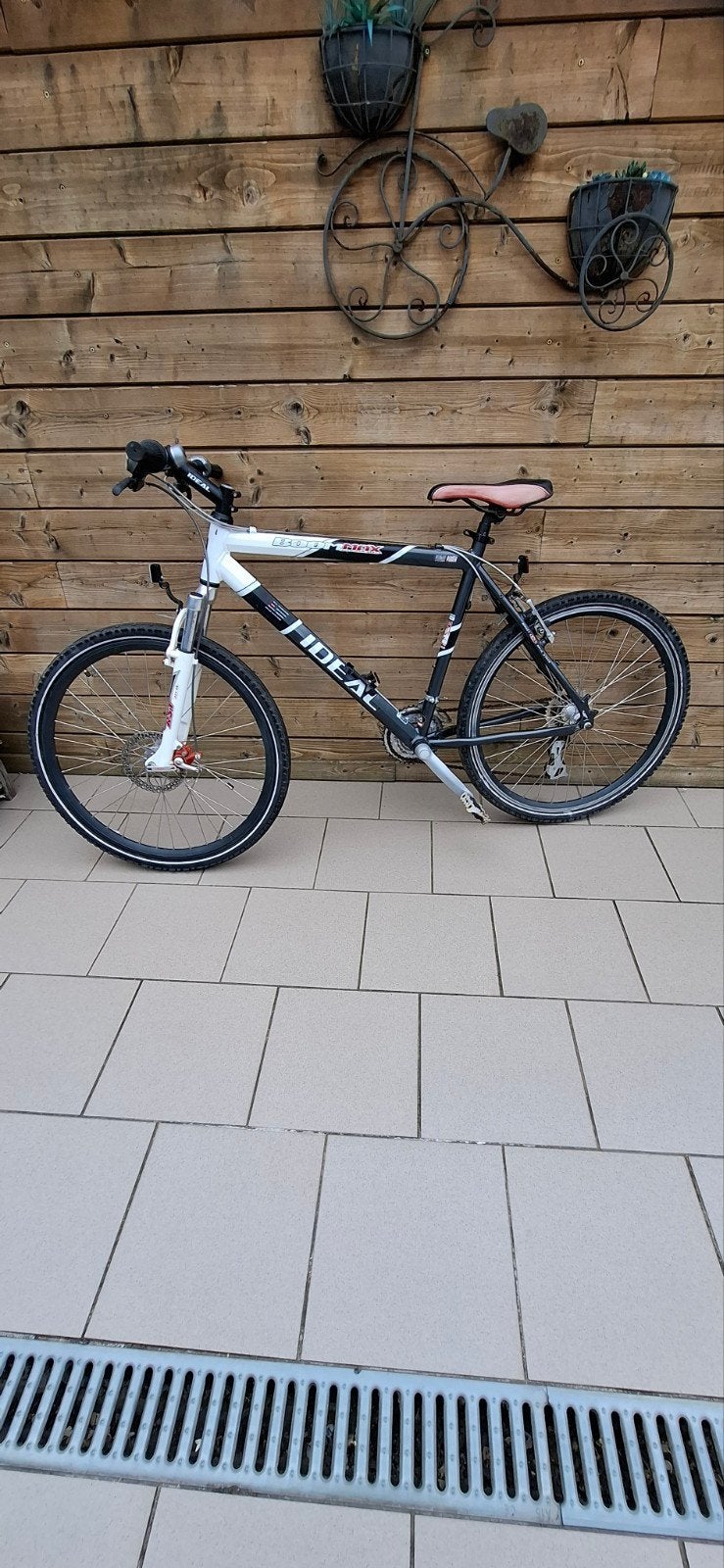 mountain bike, Fietsen en Brommers, Ophalen