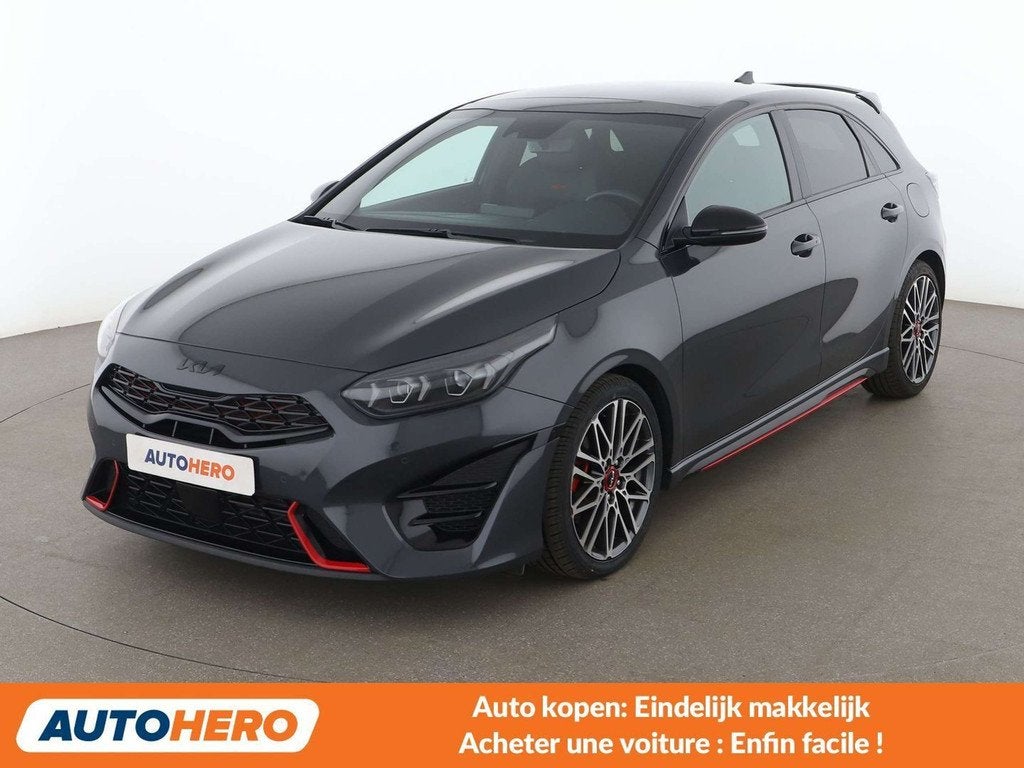 Kia Ceed / cee'd 1.6 TGDI GT (année de construction 2023), Autos, Kia, Argent ou Gris, Achat, Euro 6, Alcantara