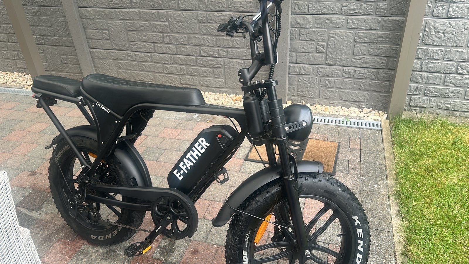 Fatbike La Souris. E-Father v8. Black Special Edition., Ophalen, Zo goed als nieuw