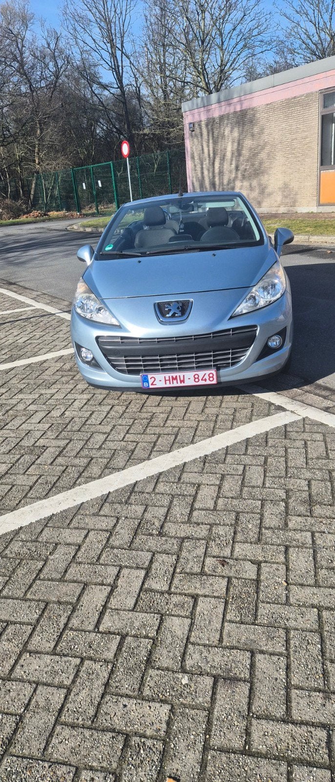 peugot 207cc 1.6 benzine Vti euro 5 met keuring voor verkoop, Stof, 4 cilinders, Cabriolet, 1600 cc