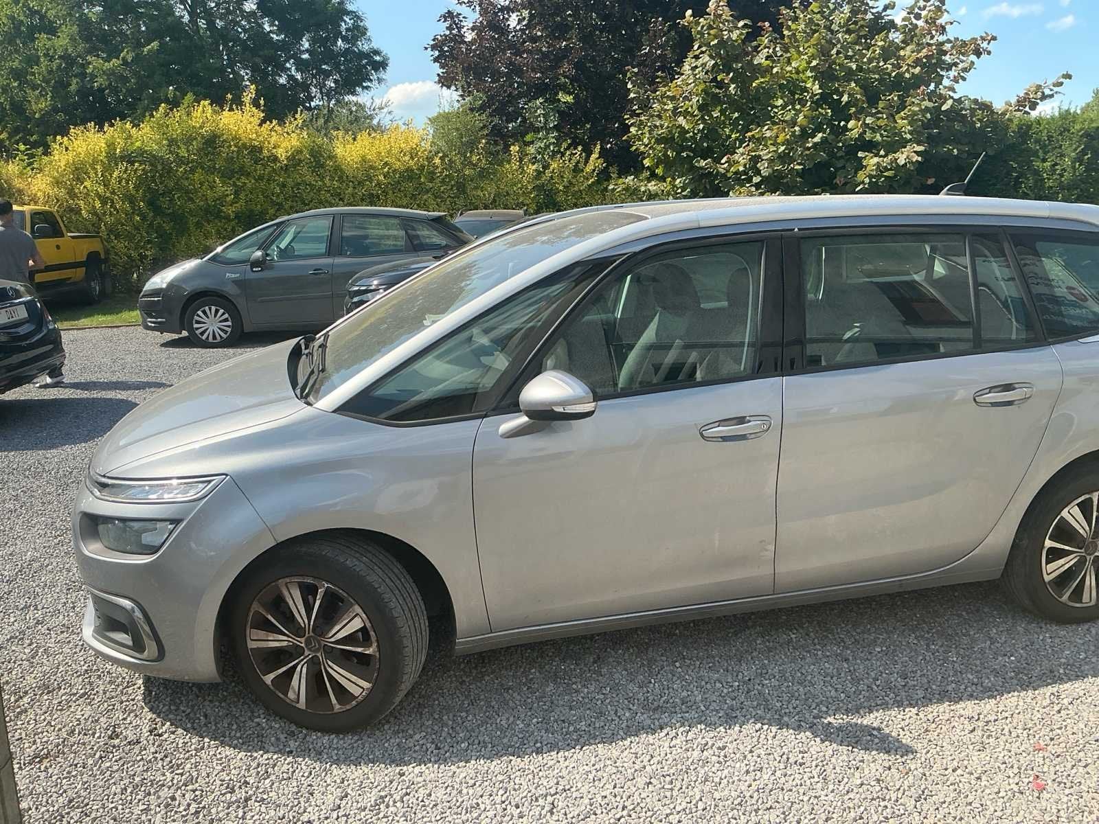 Citroën C4 Picasso 6+1 Voiture voyageurs 2018, Achat, Euro 6, Entreprise, Boîte manuelle