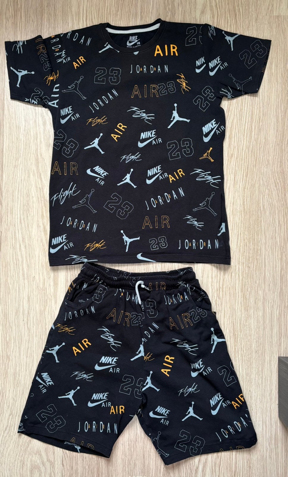 Jongens tenue, maat 164 (13/14 jaar), Ophalen, Zo goed als nieuw