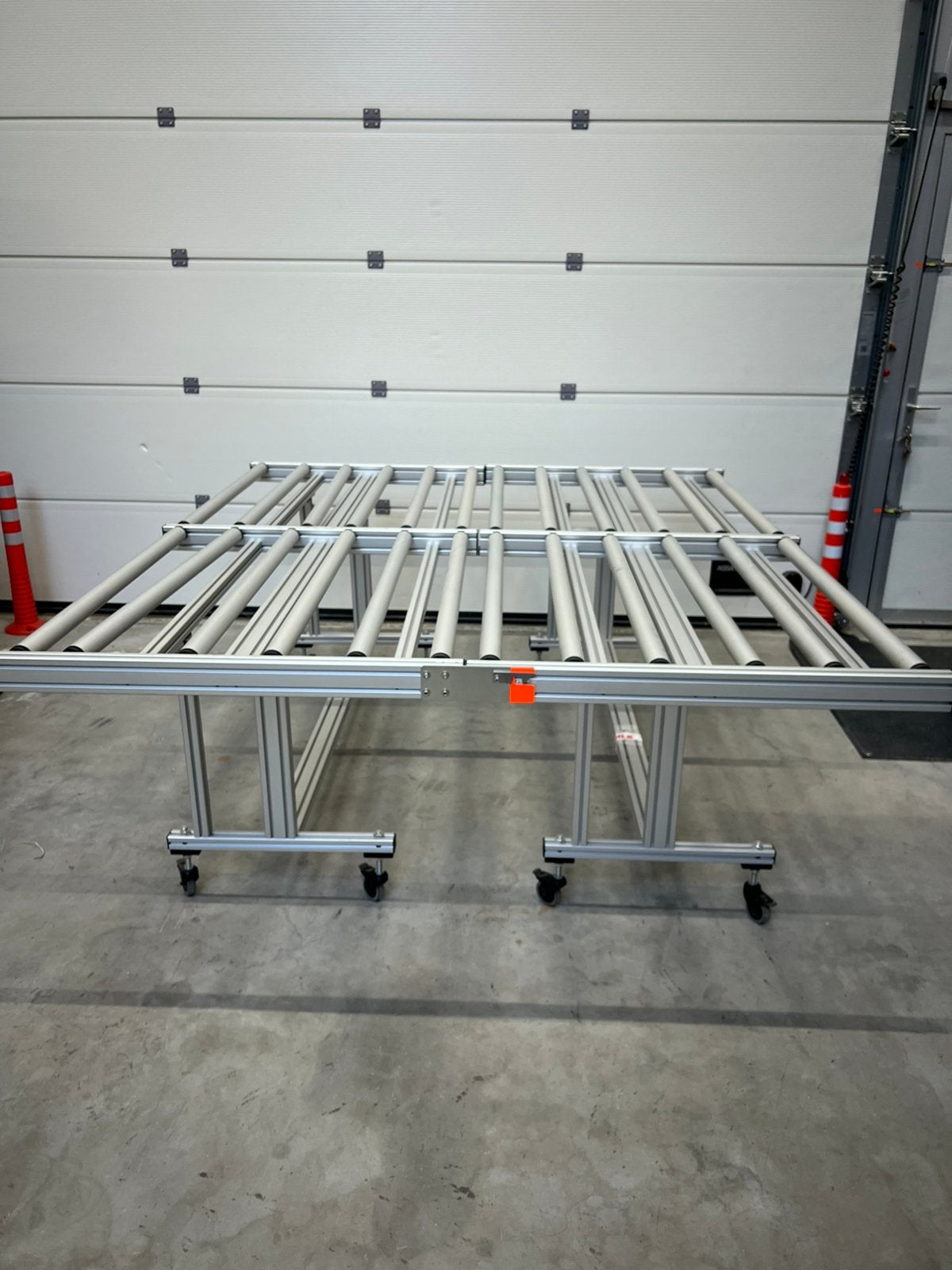 Double table de convoiement a rouleaux et repliable 200x230, Bricolage & Construction, Établis, Comme neuf, Enlèvement