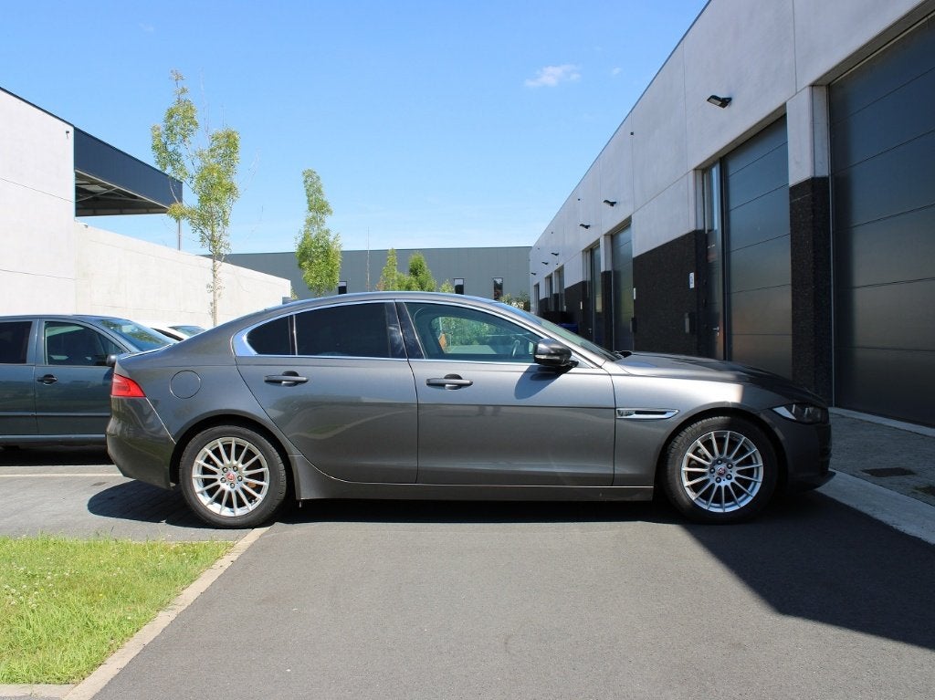 ✅La Jaguar XE 2.0d - Les pièces/le moteur ne démarrent pas, Autos, Cuir, Achat, Entreprise, Carnet d'entretien