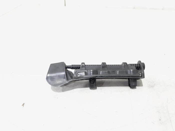 Support pare-chocs arrière droit d'un Audi A5, Autos : Pièces & Accessoires, Carrosserie & Tôlerie, Audi, Utilisé, 3 mois de garantie
