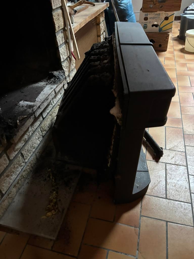 Insert bois, Encastré, Enlèvement, Utilisé, Bois