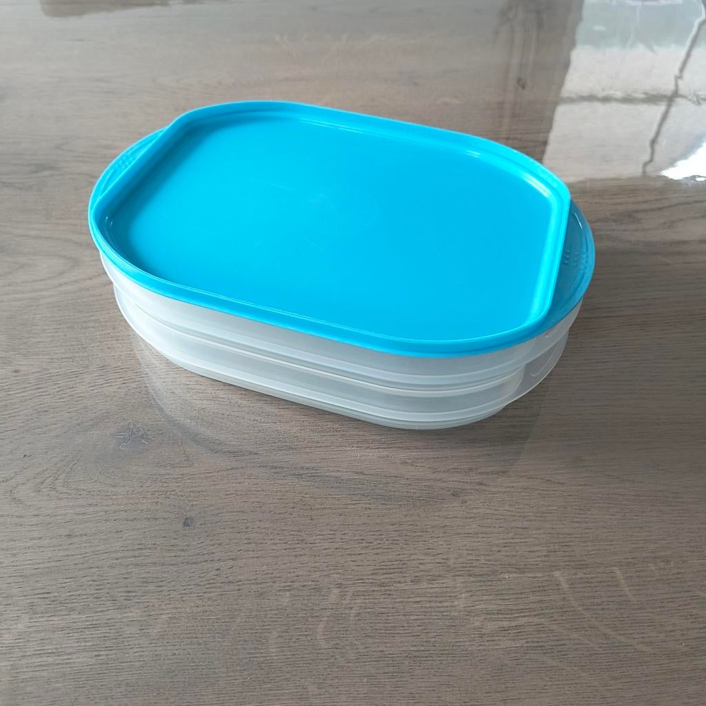 Tupperware vleeswaren doos, Ophalen