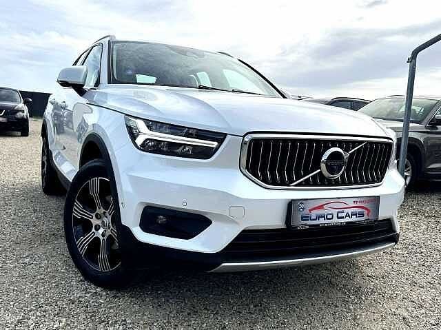 Volvo XC40 1.5 T3 Momentum Core Geartronic //FULL, Autos, Ordinateur de bord, Achat, Entreprise, Autres carburants