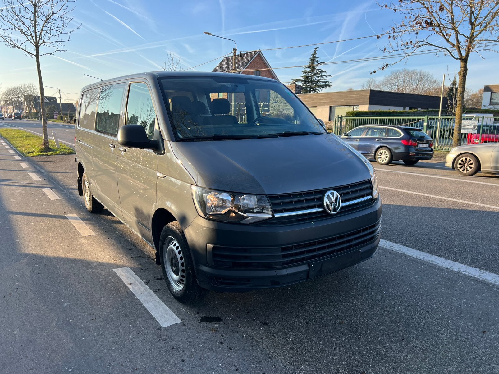 Vw T6 dubbelcabine automaat lange versie, 4 cilinders, Bedrijf, Diesel, Te koop