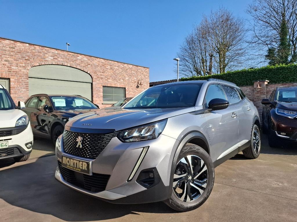 Peugeot 2008,1.2i/1ste eig,Led,Navi,Pdc,Leder,Cc,App Store, Auto's, Voorwielaandrijving, Leder en Stof, USB, Bedrijf
