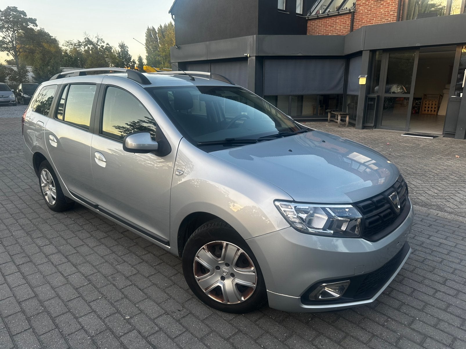 Dacia logan TCe 2020, Argent ou Gris, Achat, 898 cm³, Euro 6