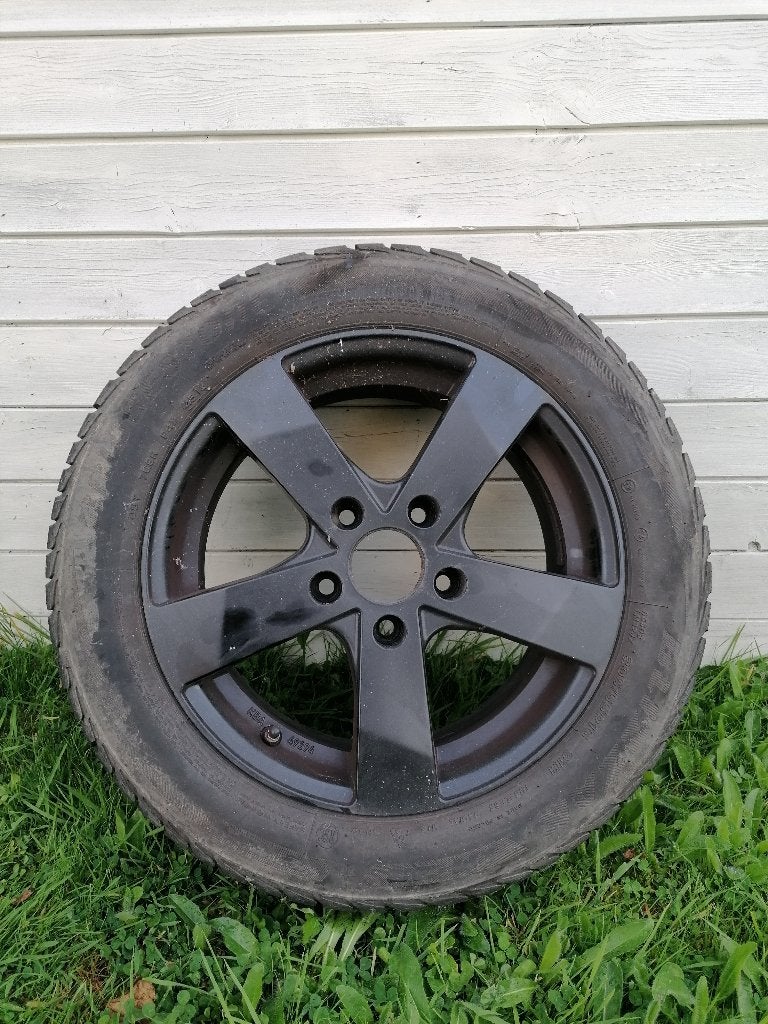 4 winterbanden + velgen, Auto-onderdelen, Ophalen, Winterbanden, Velg(en)