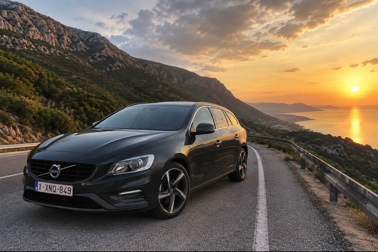 Volvo V60 R-Design D3 150pk 2000cc full options, Auto's, Voorwielaandrijving, Navigatiesysteem, V60, 5 deurs