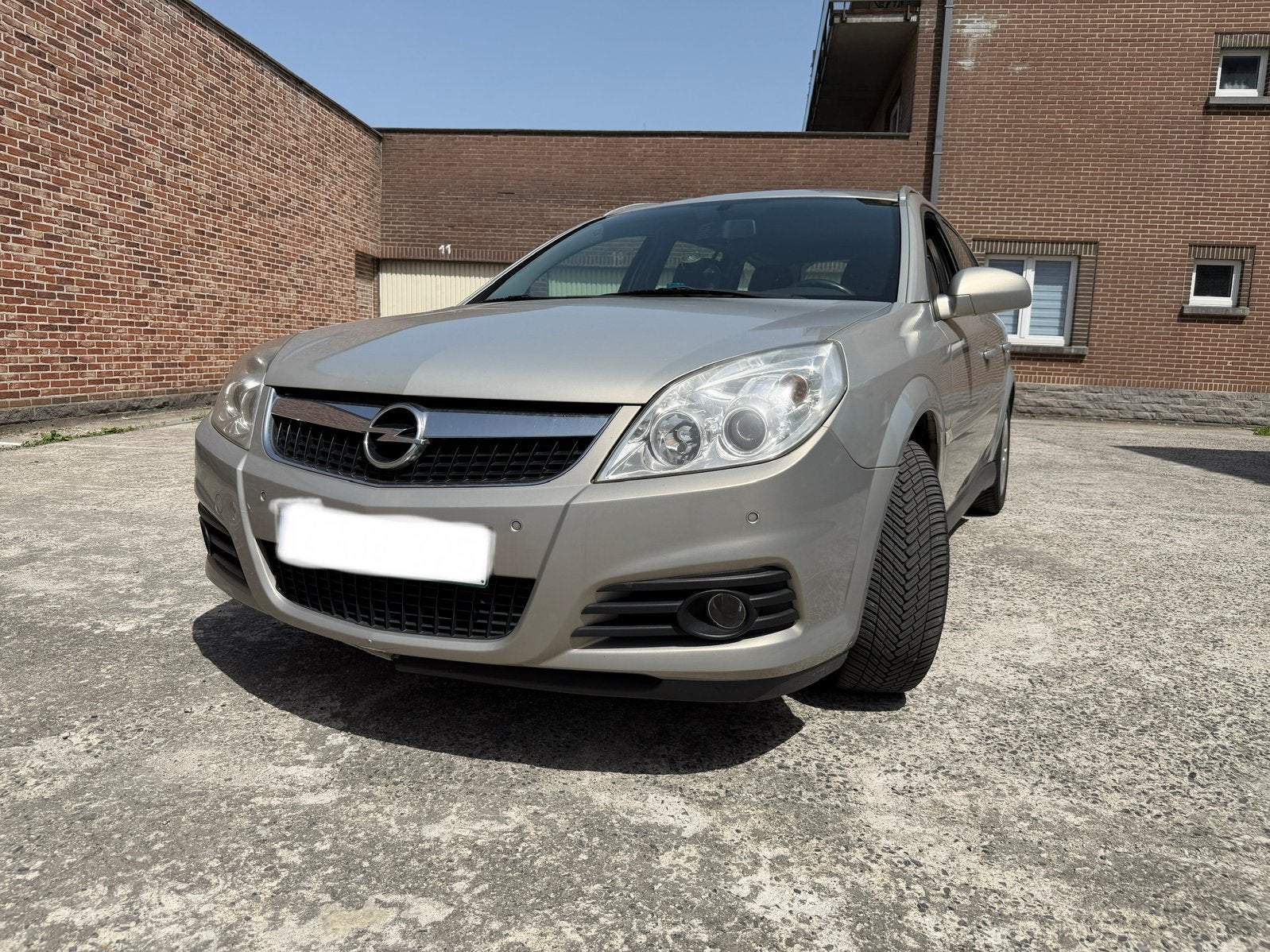 Opel vectra 1.9 cdti dealer voor export, Auto's, Zwart, 4 cilinders, 5 deurs, Particulier
