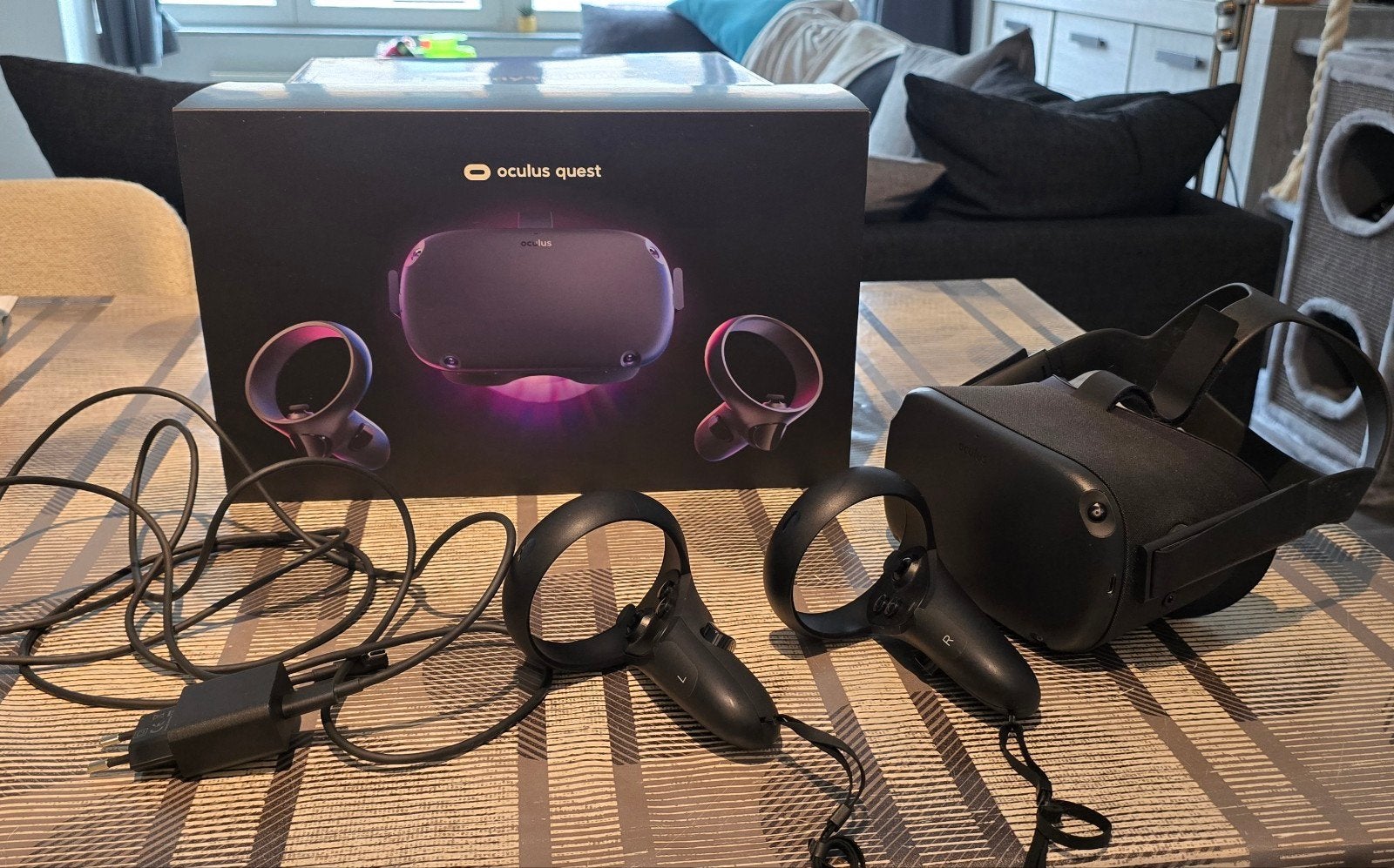 Oculus quest 64 gb, Informatique & Logiciels, Enceintes Pc, Enlèvement ou Envoi, Utilisé
