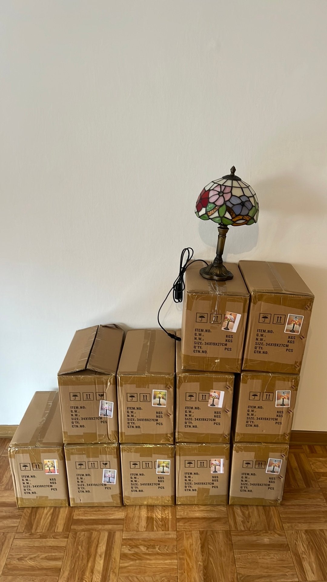 Tiffany lampen 11 stuks nieuw in doos uitverkoop, Huis en Inrichting, Ophalen, Nieuw, Glas, LED