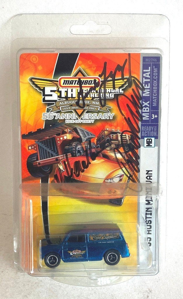 Austin Mini Van signed 5th MCCH 2007 gathering Matchbox., Ophalen of Verzenden, Zo goed als nieuw, Auto