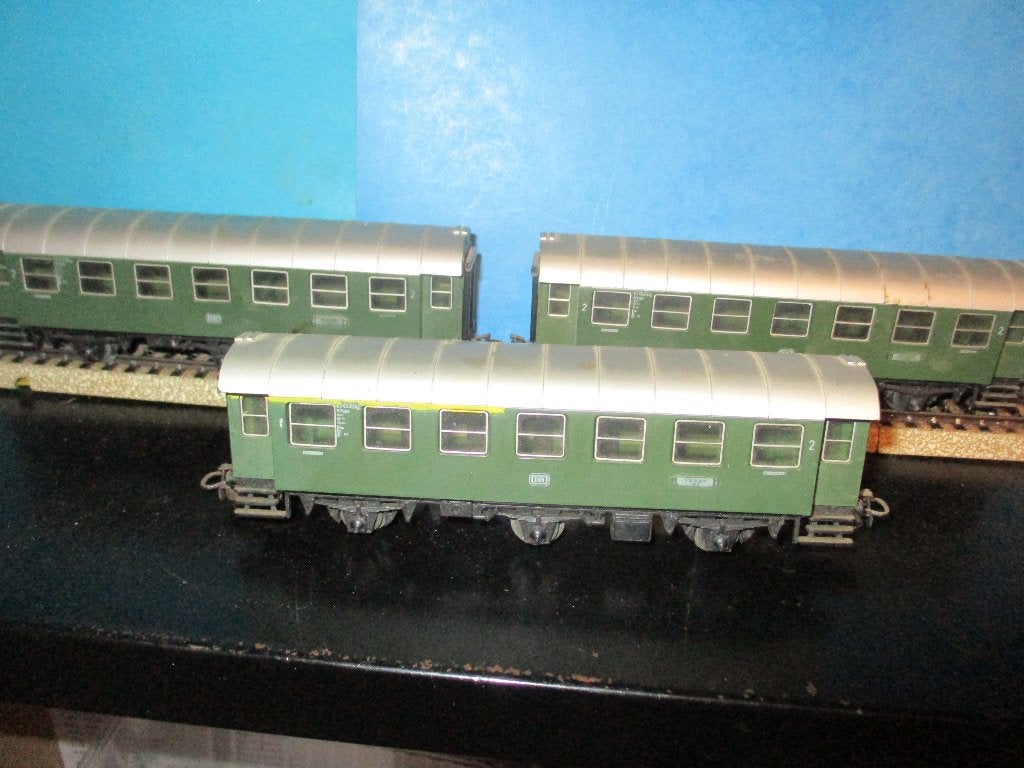 Marklin 3 wagons voyageurs, Enlèvement ou Envoi, Utilisé, Wagon, Märklin