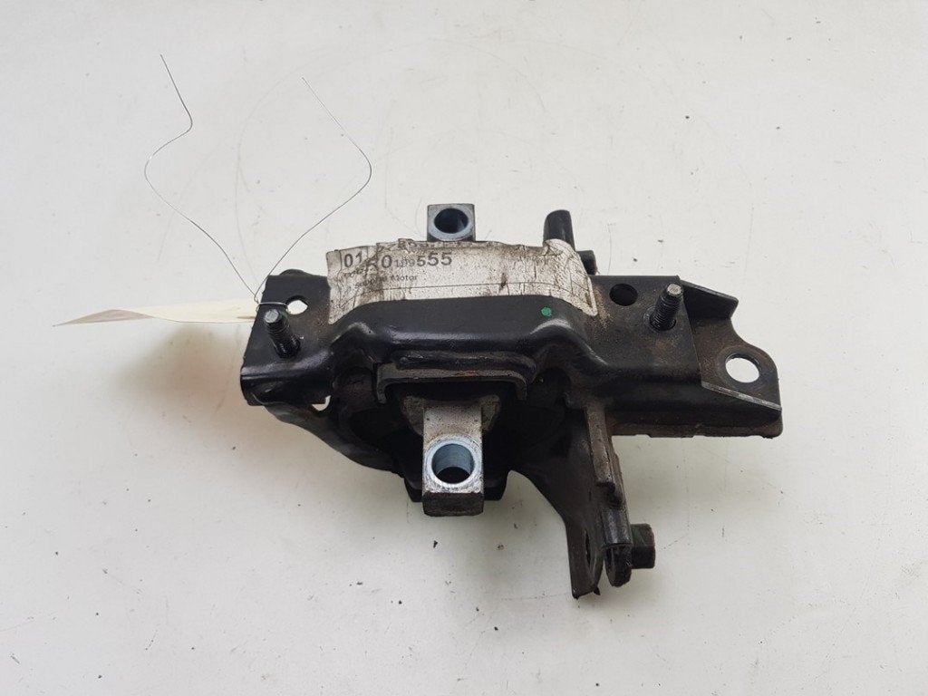 VERSNELLINGSBAKSTEUN Seat Ibiza ST (6J8) (01-2010/07-2016), Gebruikt, Seat