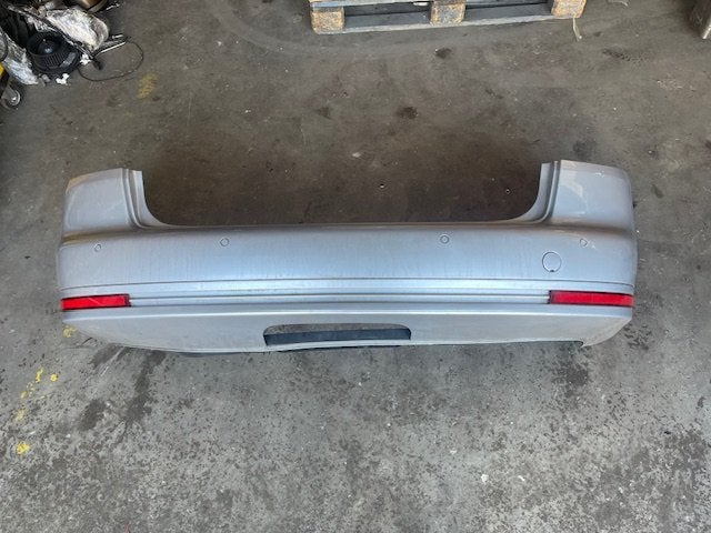 BUMPER ACHTER R-line Touran (1T1 / T2) (1T0807421), Gebruikt, Volkswagen, Volkswagen AG, Kundenbetreuung@volkswagen.de