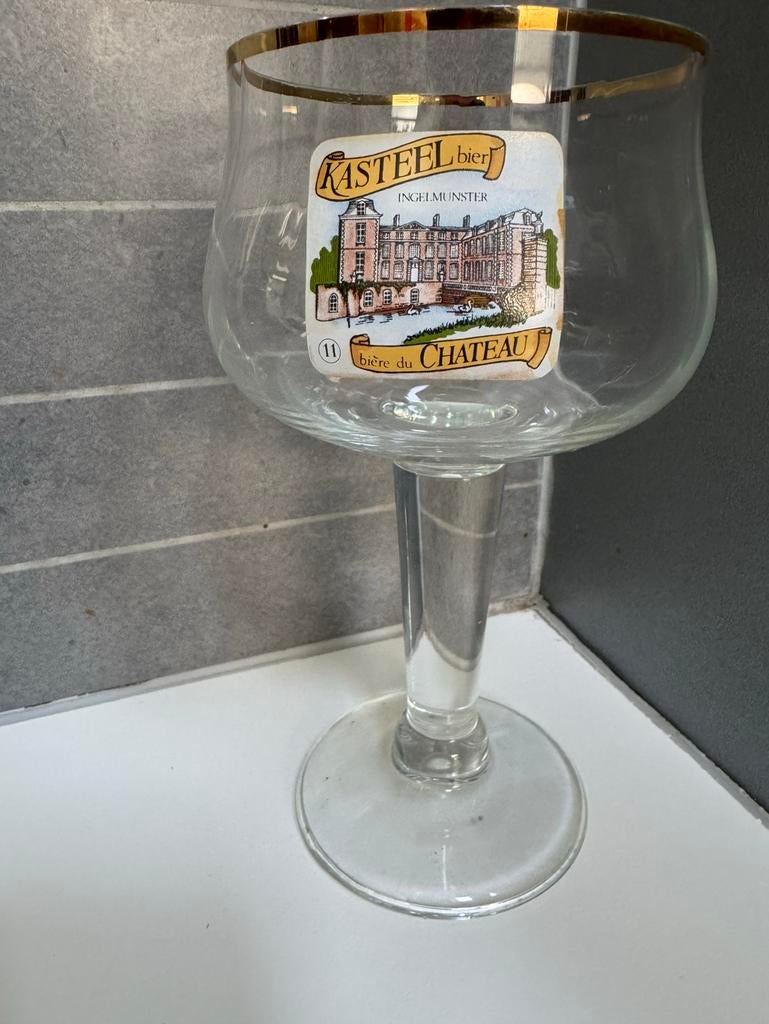 Eén bierglas Kasteelbier, Verzamelen, Ophalen, Zo goed als nieuw