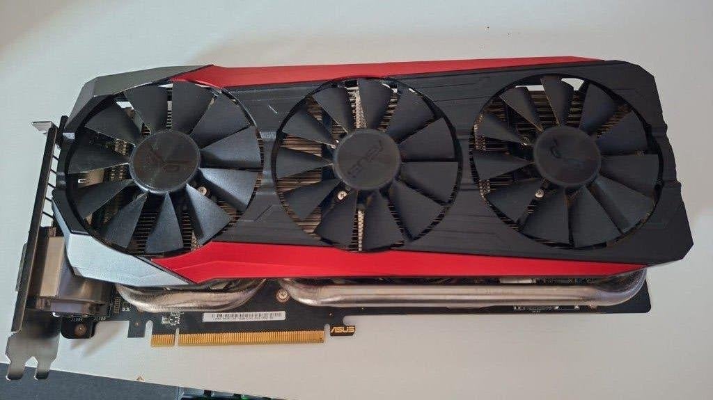 ASUS Radeon R9 Fury STRIX 4GB, Computers en Software, Videokaarten, Ophalen, PCI-Express 3, Gebruikt, AMD