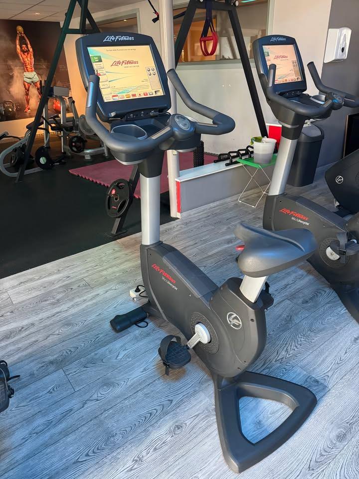 Life Fitness Fietsen professioneel, Ophalen, Gebruikt, Benen, Hometrainer
