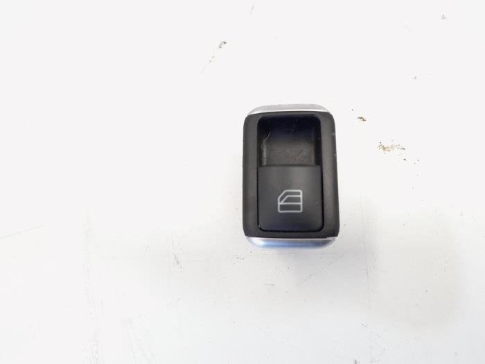 Commutateur vitre électrique d'un Mercedes CLA, 3 mois de garantie, Utilisé, -, -