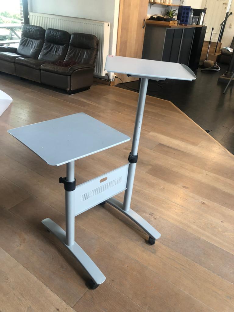 Projectortafel laptoptafel dj-stand, Ophalen, Zo goed als nieuw