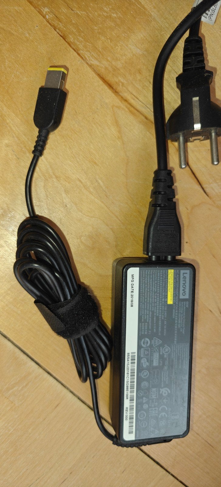 Lenovo laptoplader 65W - Origineel, Computers en Software, Laptop-opladers, Ophalen of Verzenden, Nieuw, Lenovo
