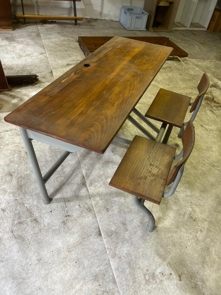 Authentiek vintage schoolbankje / lessenaar voor kinderen, Ophalen, Gebruikt, Tafel(s) en Stoel(en)