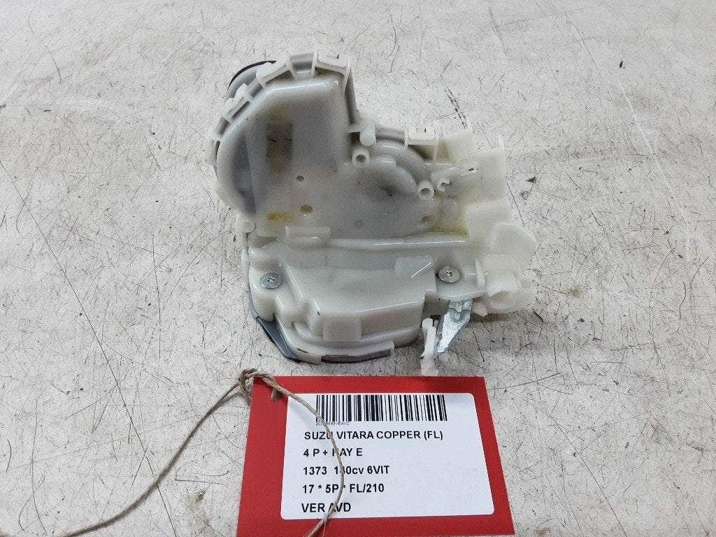 PORTIERSLOT RECHTS VOOR Suzuki Vitara (LY / MY) (01-2015/-), Suzuki-Allee 7
64625  Bensheim, DE, Gebruikt, Suzuki Deutschland GmbH