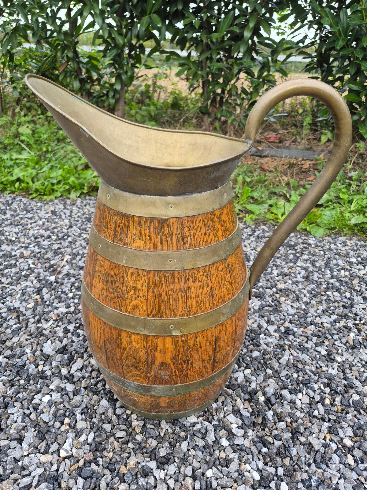 Grote antieke Franse kruik van eikenhout en messing
Antiq, Antiek en Kunst, Ophalen