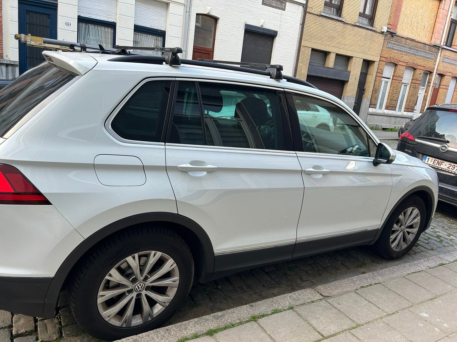 Très beau Tiguan 1.5 TSI, Autos, Achat, Euro 6, Boîte manuelle, Noir