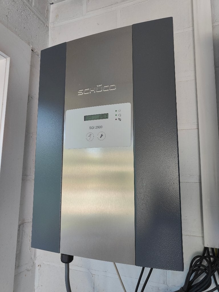 Complete set: omvormers + energiemeter + monitoringsysteem, Ophalen, Gebruikt, Overige merken, Omvormer