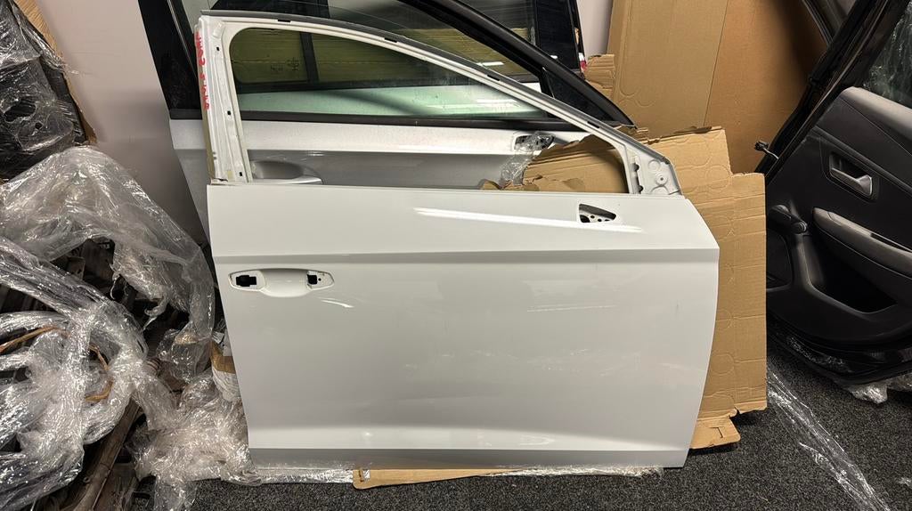 Porte avant droite de la Seat Leon 5F, Autos : Pièces & Accessoires, Enlèvement, Avant, Seat, Porte