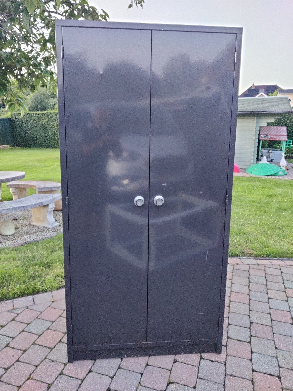 Armoire robuste avec 3 étagères, Maison & Meubles, Enlèvement