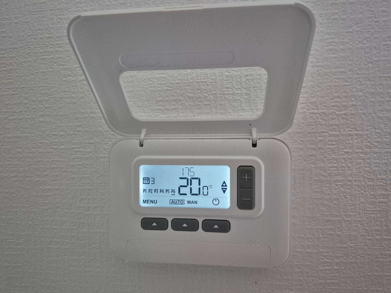 Thermostat programmable filaire Honeywell, Bricolage & Construction, Thermostats, Enlèvement
