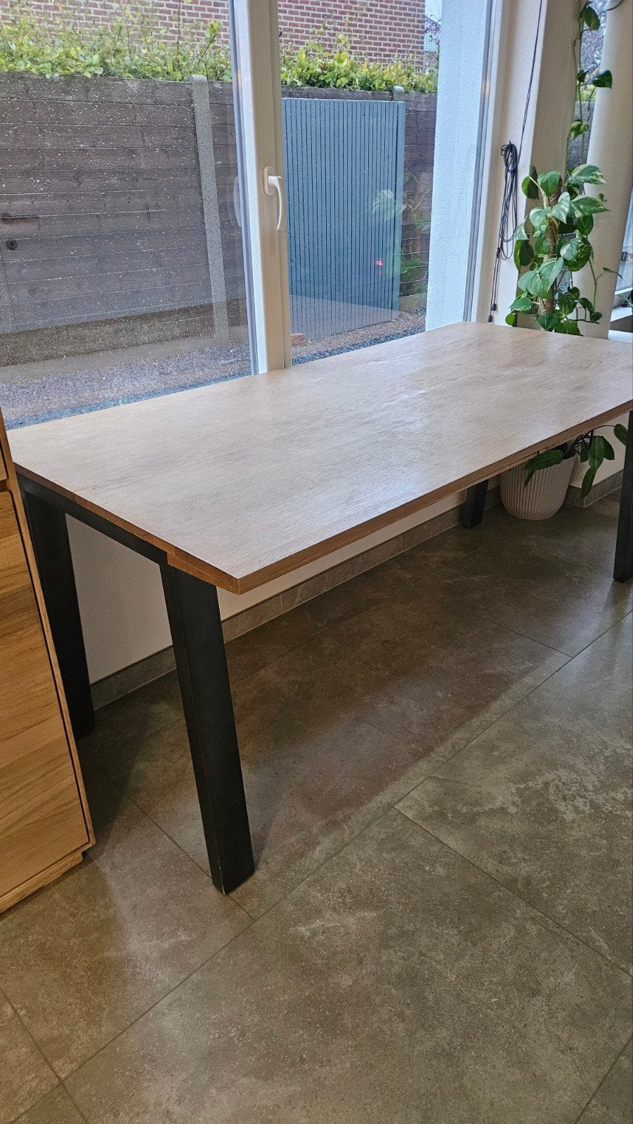tafel, Gebruikt, 50 tot 100 cm, Vijf personen of meer, 150 tot 200 cm