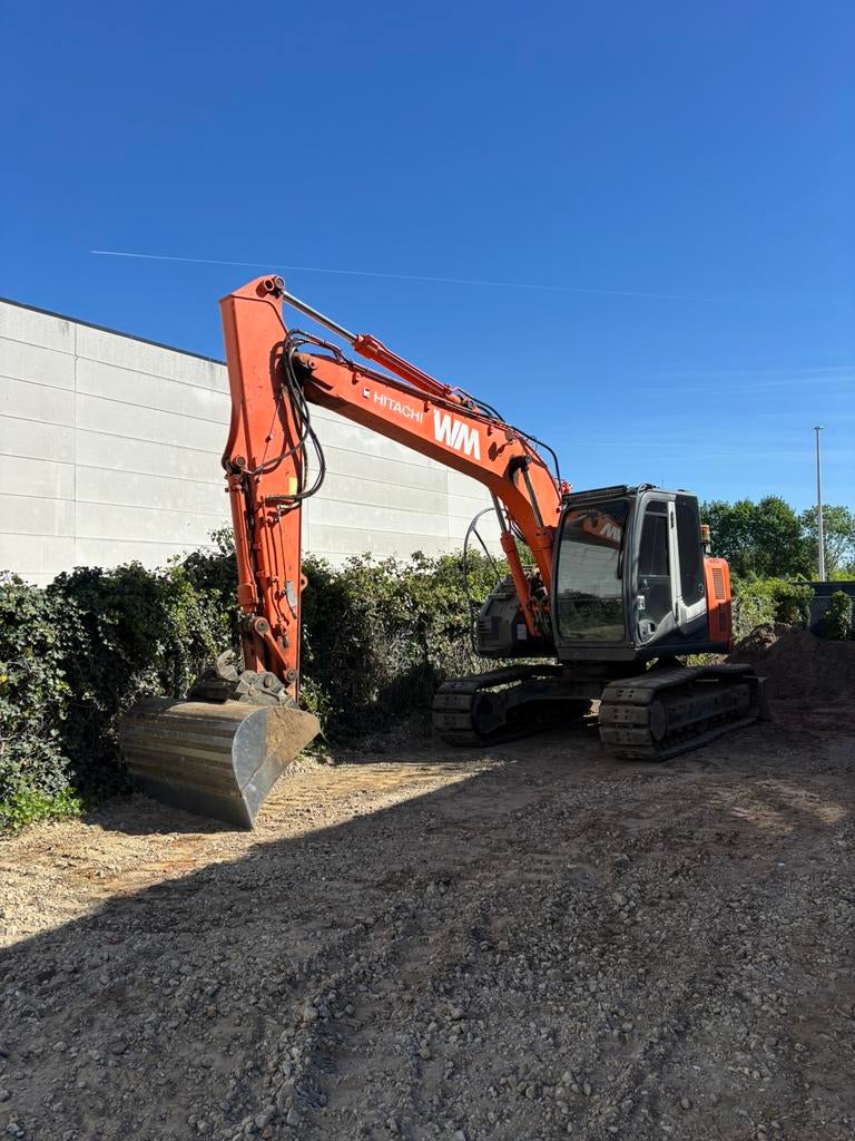 Hitachi 135, Zakelijke goederen, Ophalen