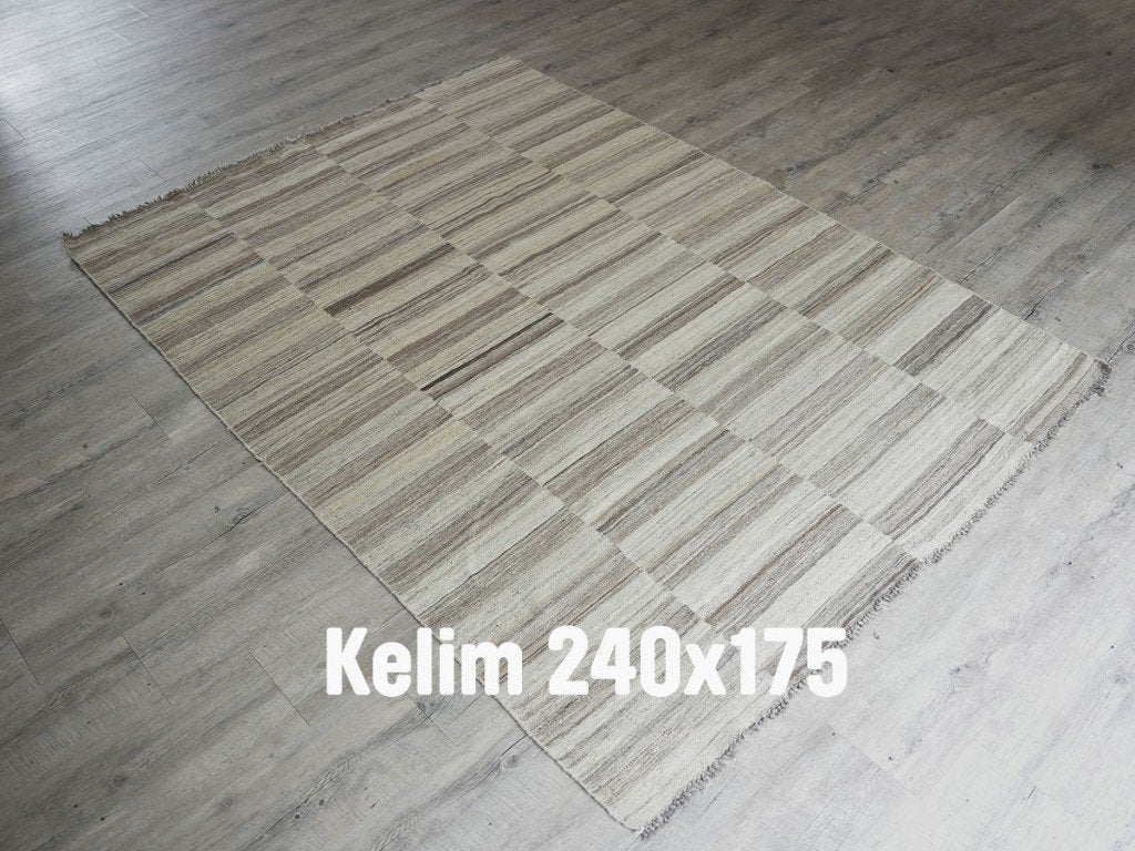 tapis kilim 240x175, Antiquités & Art, Enlèvement