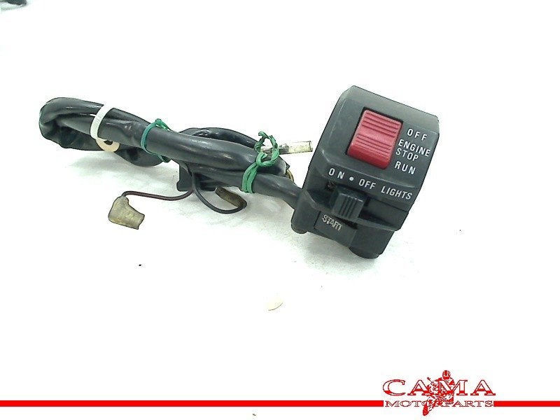 COMMUTATEUR DROIT Suzuki RF 900 R 1994-1998 (RF900 R GT73B), Dhr. S. di Majo, Utilisé, Info@cama-motorparts.nl, P.J. Troelstraweg 8 8
3144 CX  MAASSLUIS, NL