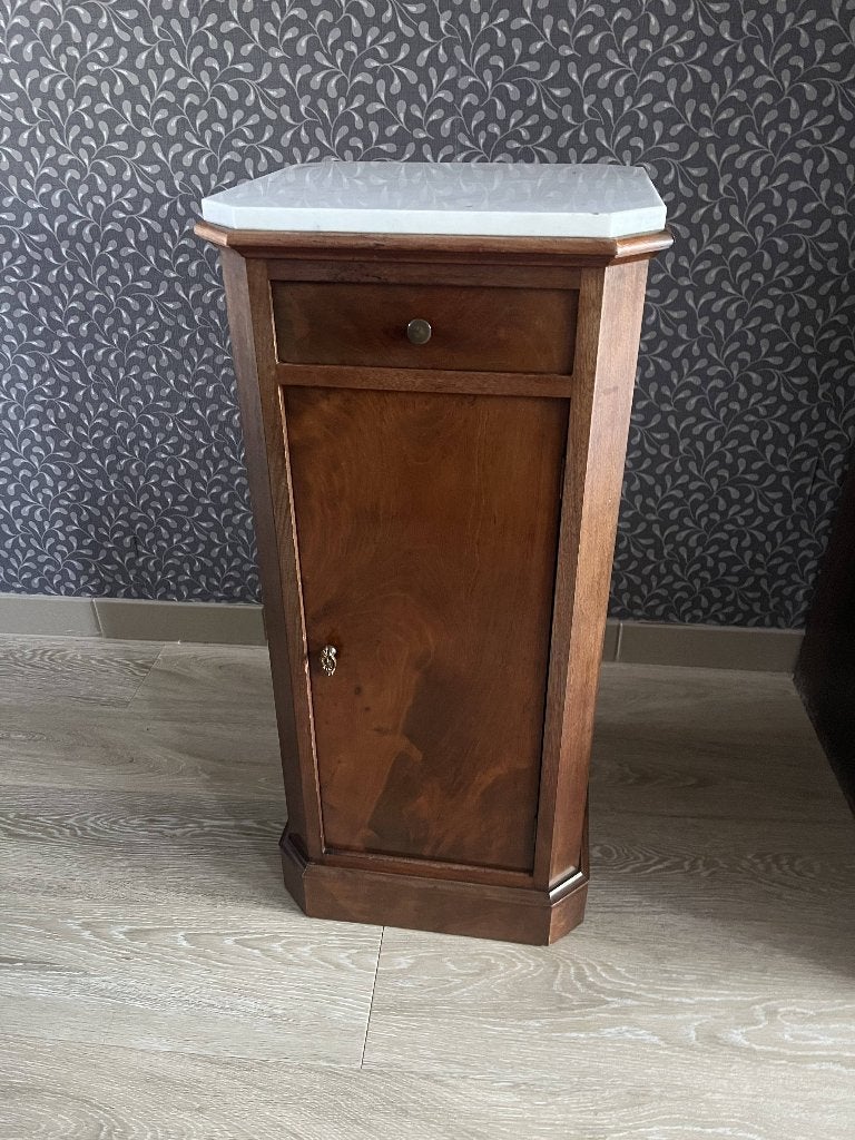 Houten nachtkast / bijzettafel met marmeren blad, Minder dan 55 cm, Gebruikt, Klassiek, Rechthoekig