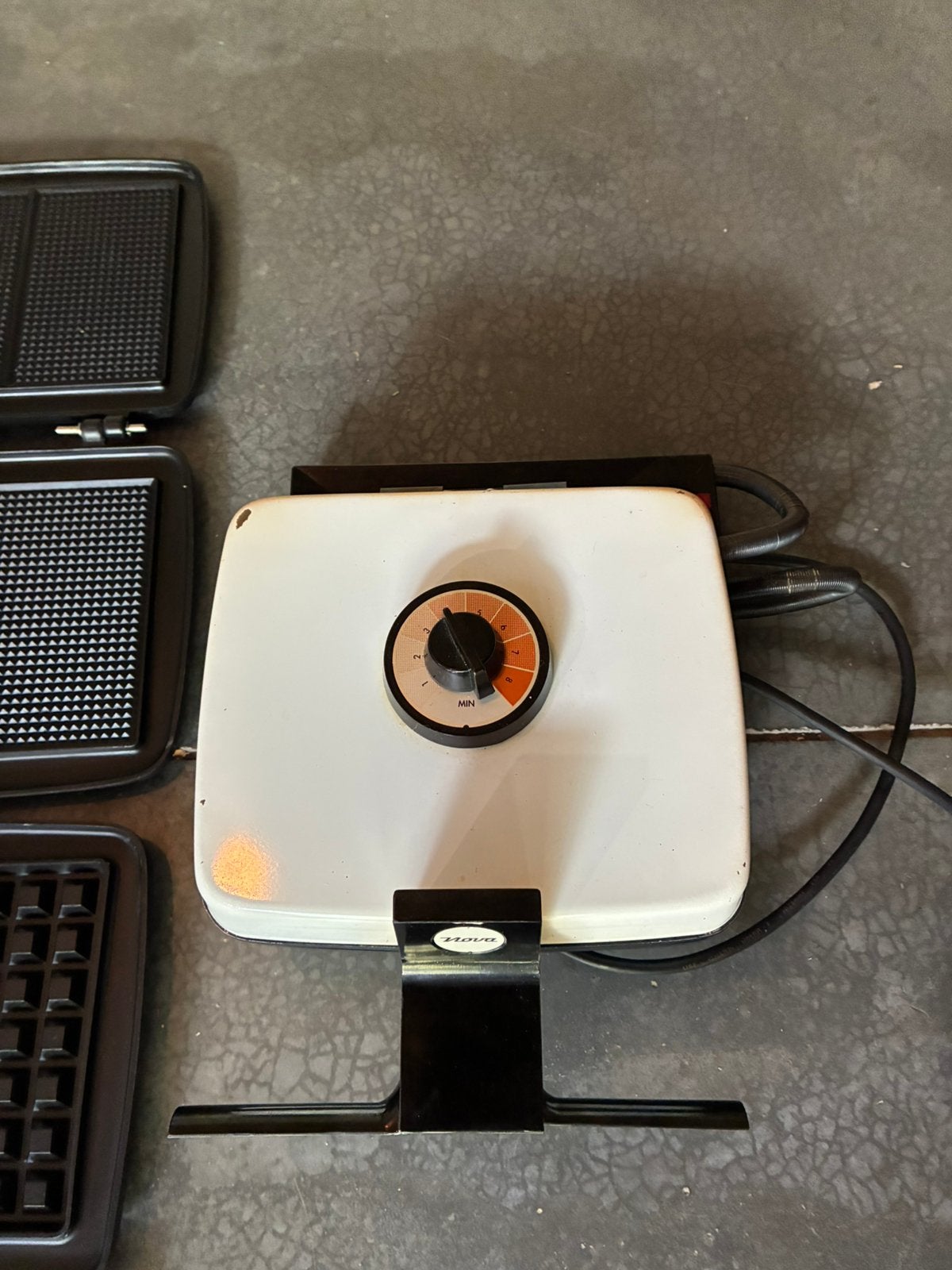 Gaufrier Nova avec thermostat, Enlèvement ou Envoi, Comme neuf