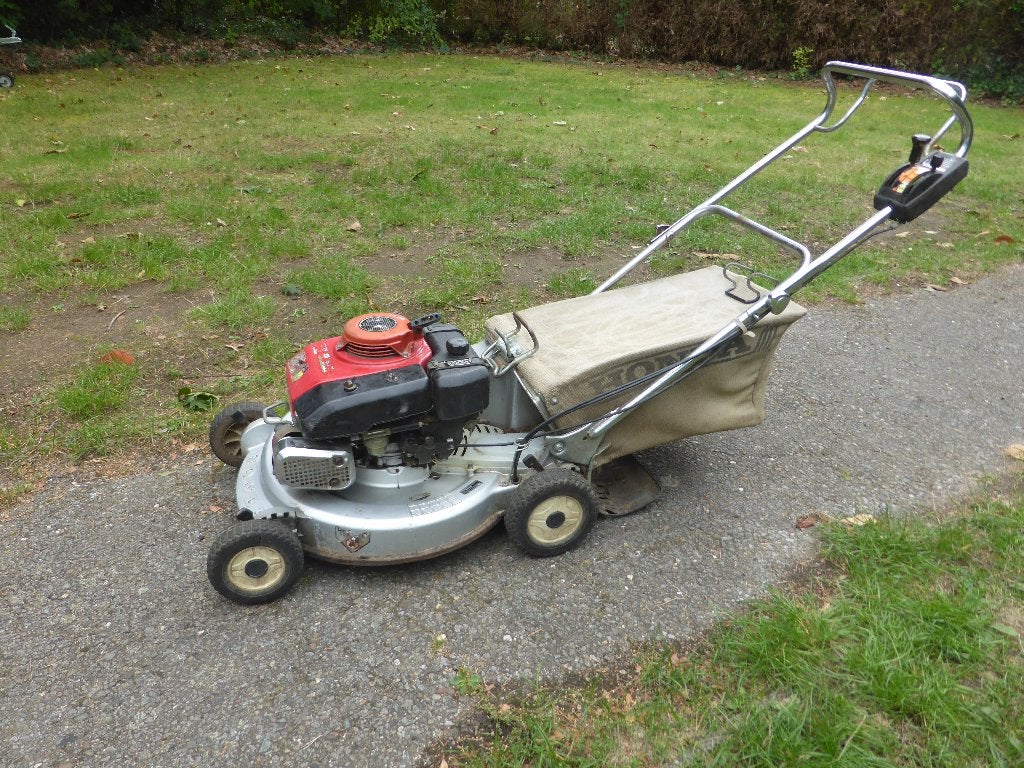 grasmaaier zelftrekker honda HR 21-5 start van de 1ste trek, Tuin en Terras, Ophalen, Honda, Gebruikt, Versnellingen