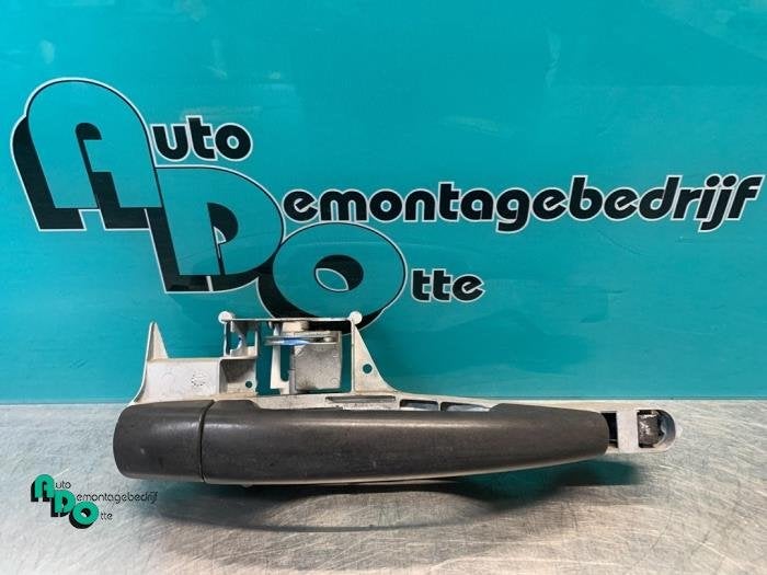 Poignée portière 2portes droite d'un Peugeot Expert (Exper, -, 3 mois de garantie, Utilisé, -