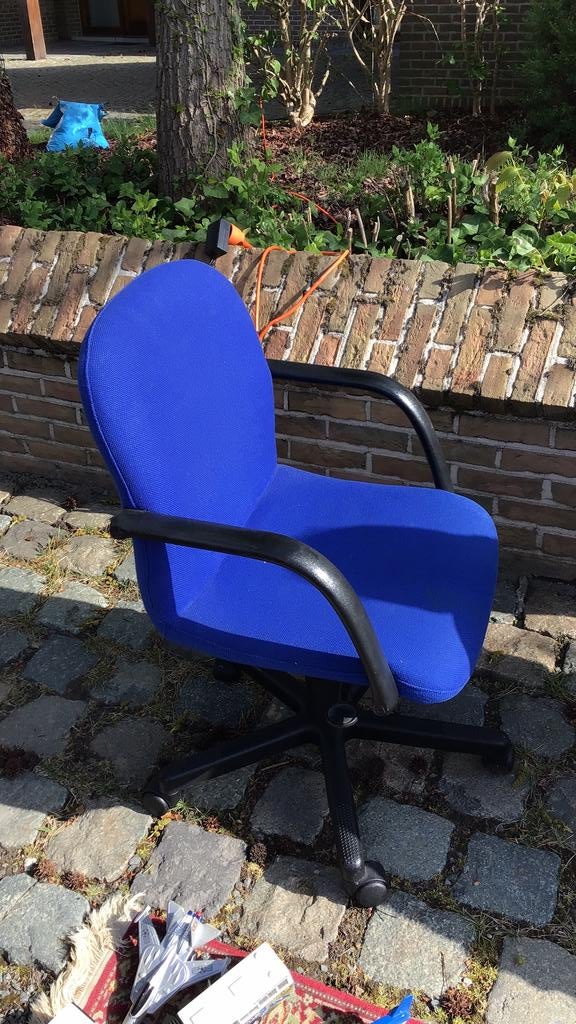 Mooie blauwe bureastoel, Huis en Inrichting, Ophalen, Zo goed als nieuw, Blauw, Bureaustoel