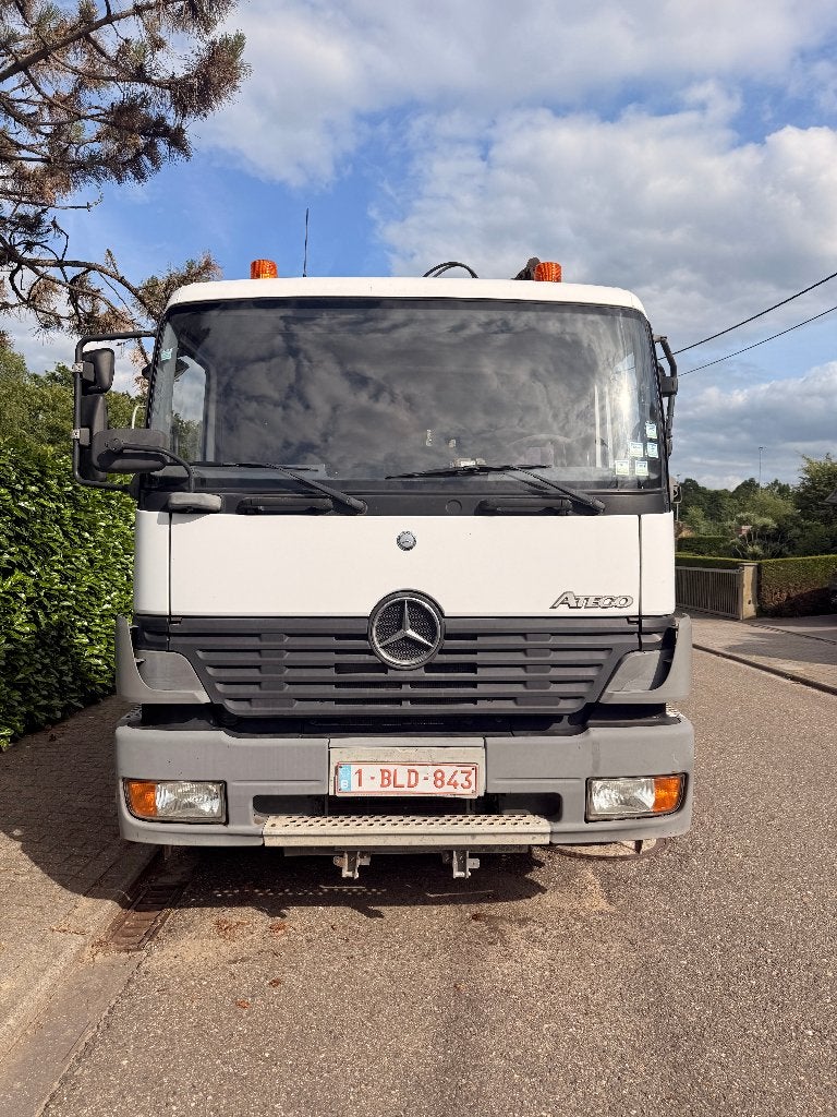 Mercedes-Benz 18-23 containerwagen met autolaadkraan bj 2003, Autos, Achat, Entreprise, Boîte manuelle, Entretenue par le concessionnaire