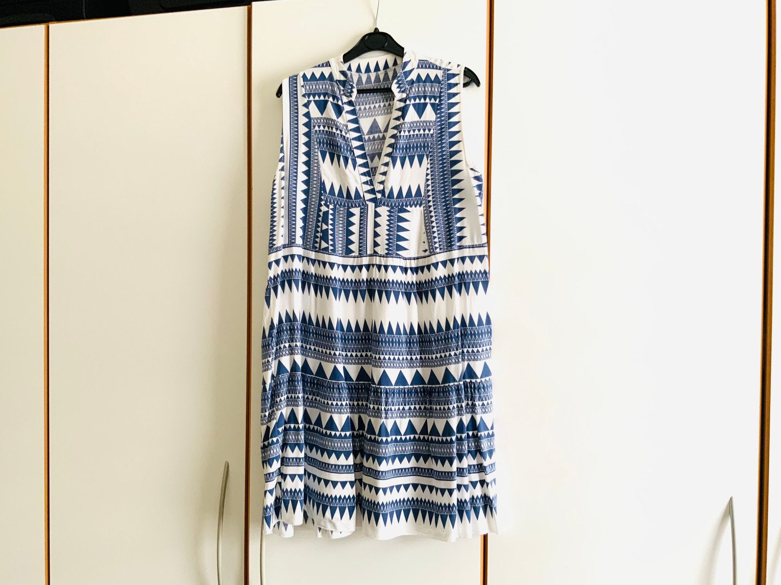 Jolie robe taille 40 impeccable, Enlèvement, Comme neuf